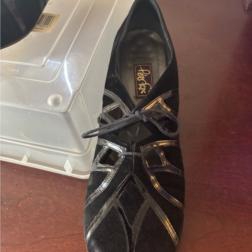 Life Stride Black Suede Lace-Up Flat